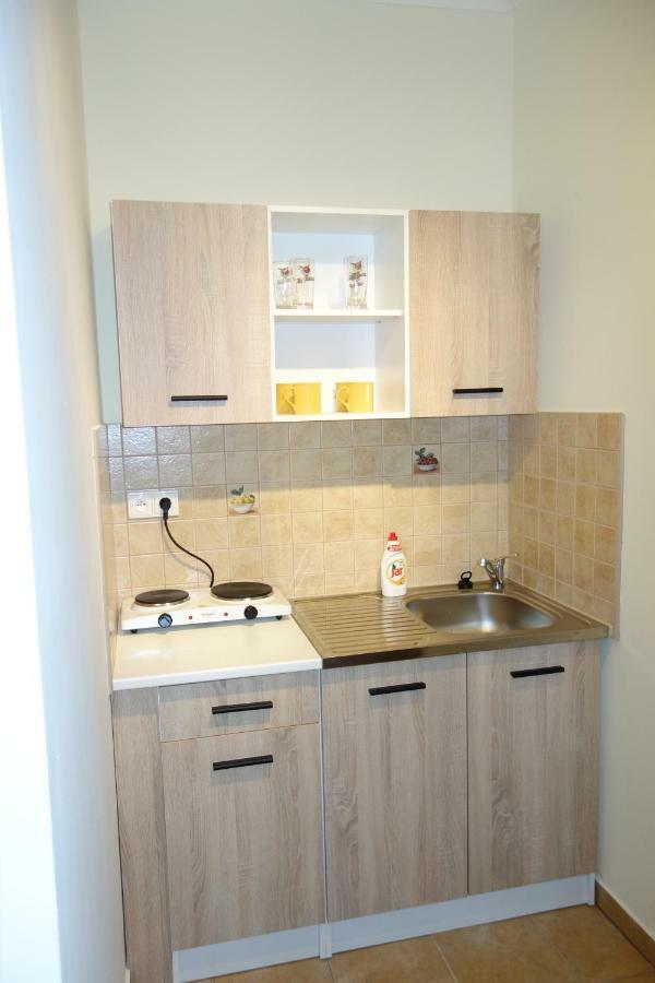 Apartmán La Familia Štúrovo Exteriér fotografie