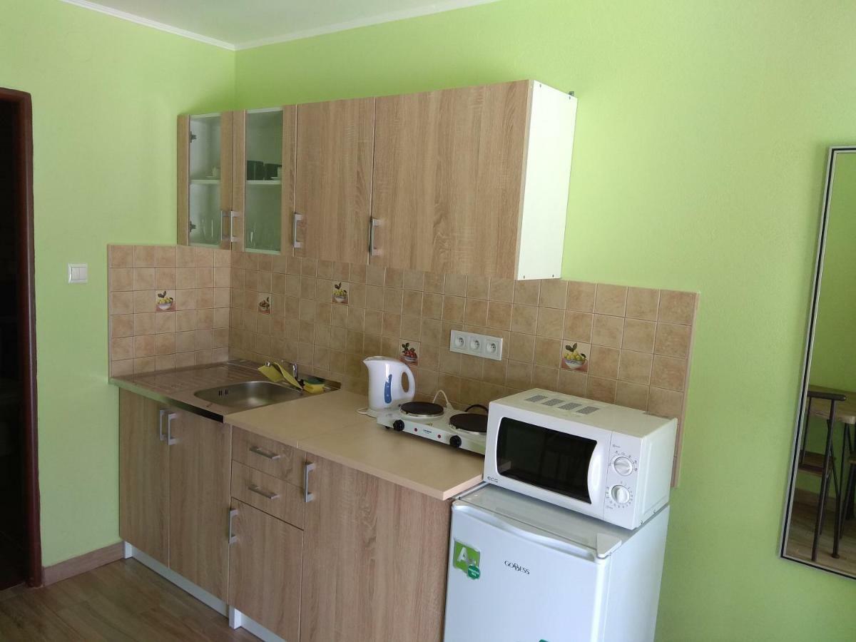 Apartmán La Familia Štúrovo Exteriér fotografie
