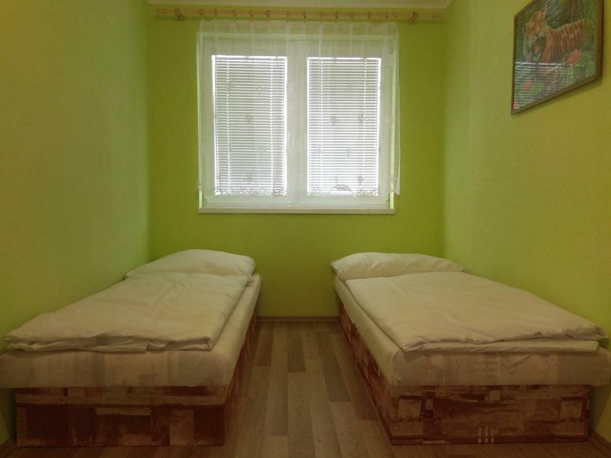 Apartmán La Familia Štúrovo Exteriér fotografie